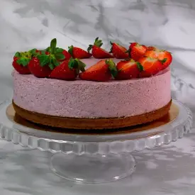 Торт «Манго-клубника»